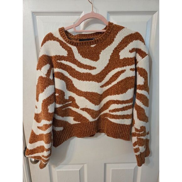 Womens Mink Pink Animal Print Sweater Size XS - Picture 3 of 7